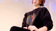 Redhead Teen In Stockings Webcam Toying