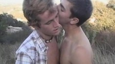 Horny gay friends bring their anal fantasies to life in the outdoors