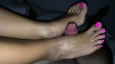 Oiled footjob by my girlfriend and big cumshot, footfetish