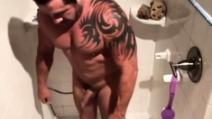Guys Fuck In The Shower After Gym